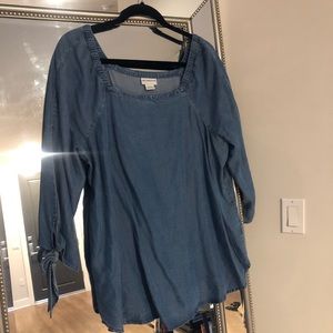 Liz Claiborne Chambray Blouse.